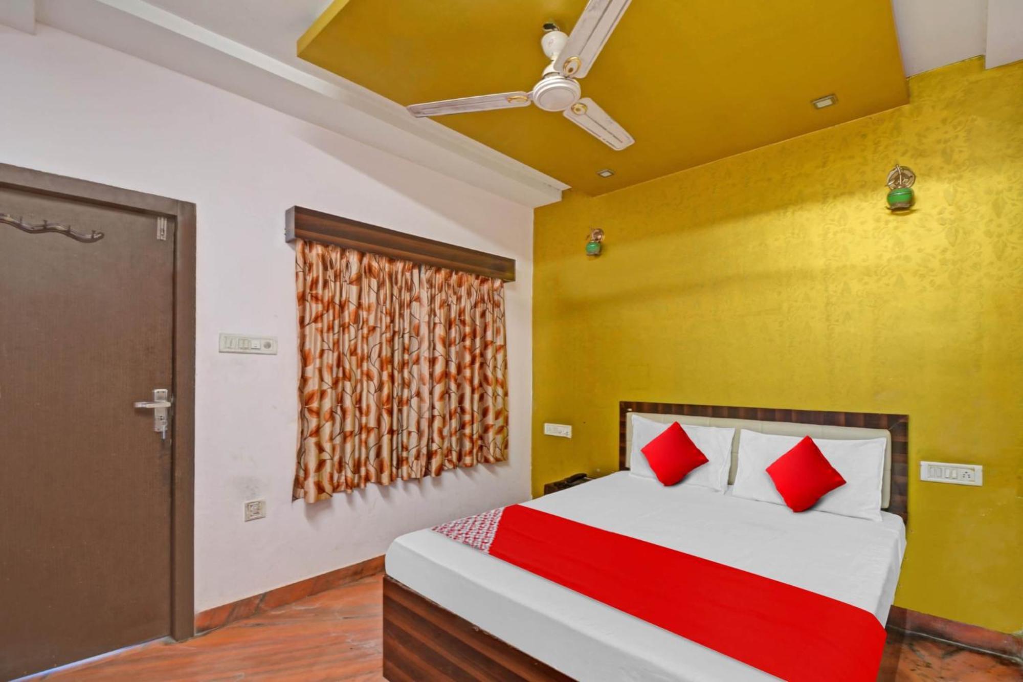 Hotel O Shree Balaji Hotel & Restaurant Bedla Exterior photo
